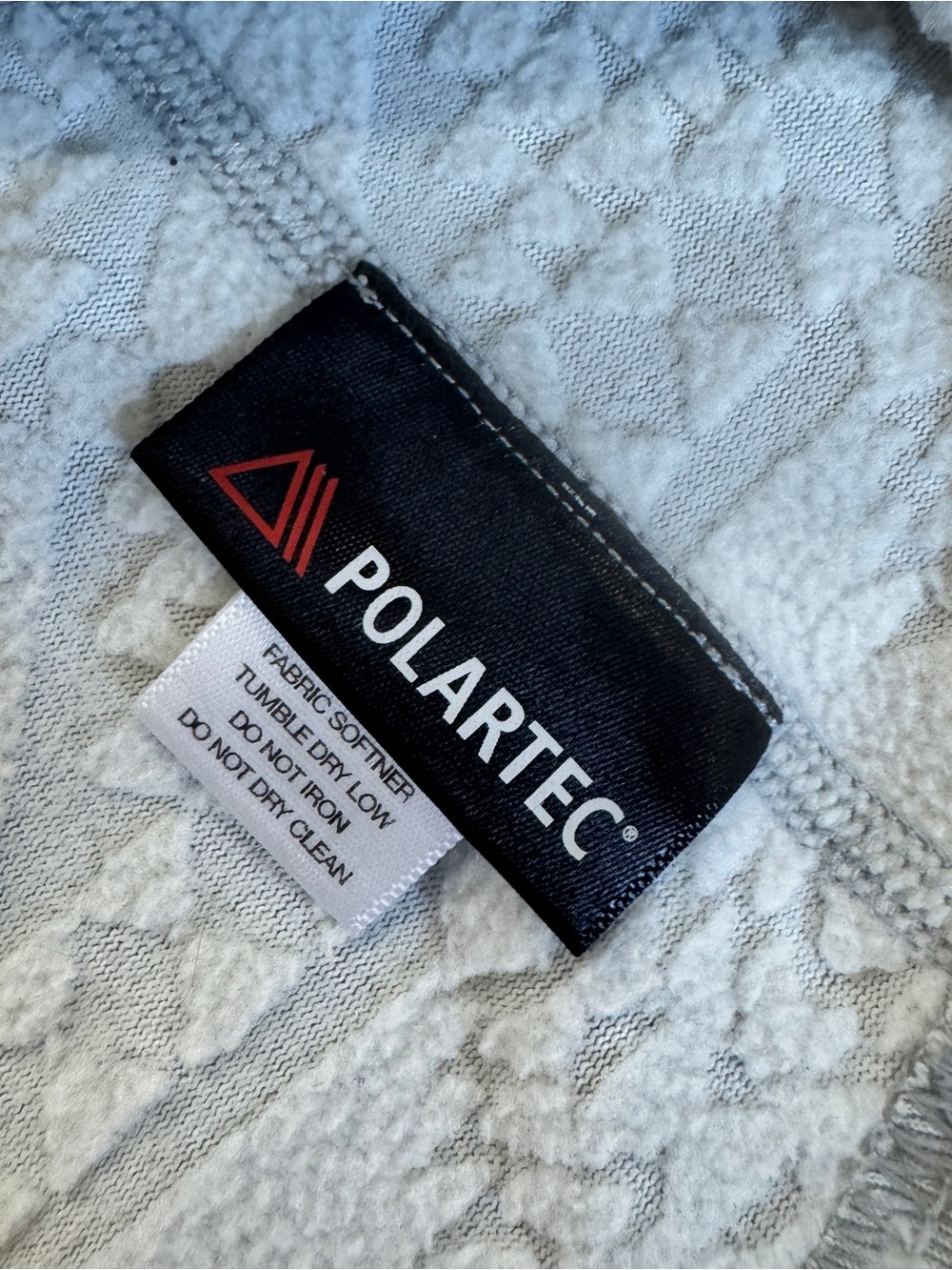 Eastern Mountain Sports Light Gray & Cream Knit Quarter-Zip Pullover - Picture 4 of 5